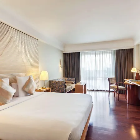 Novotel Semarang Exterior photo