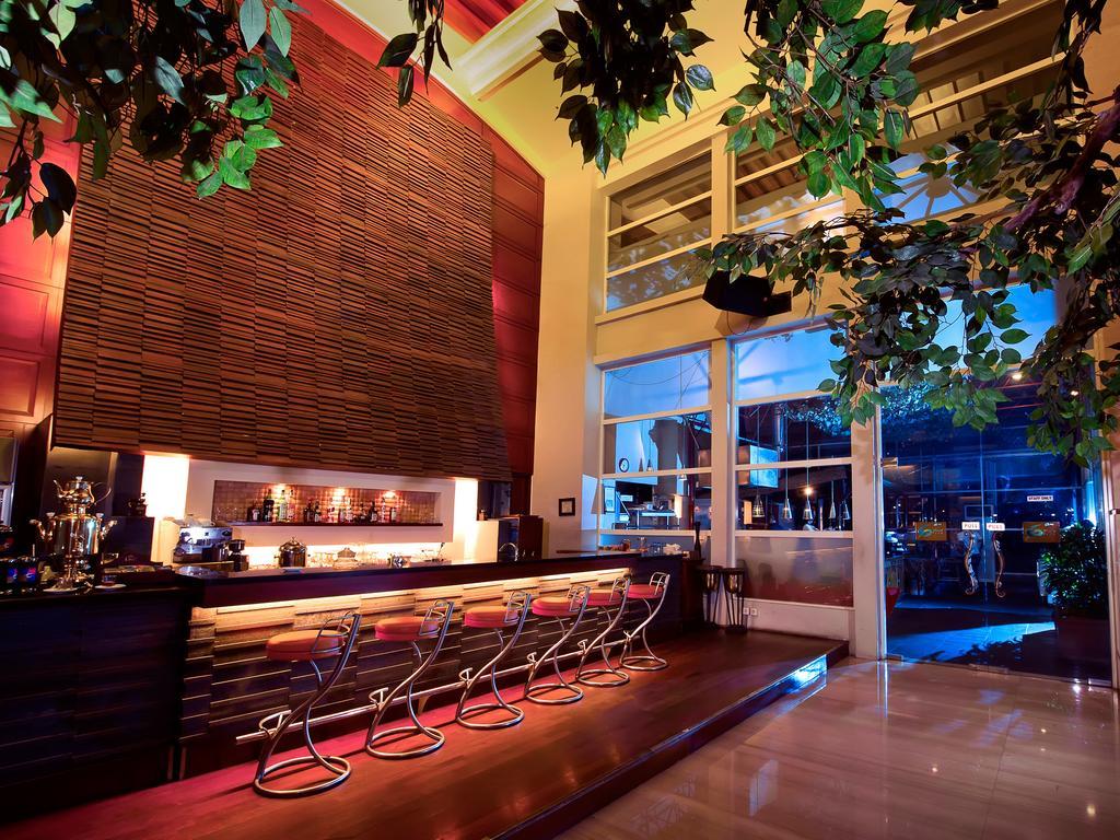 Novotel Hotel Semarang